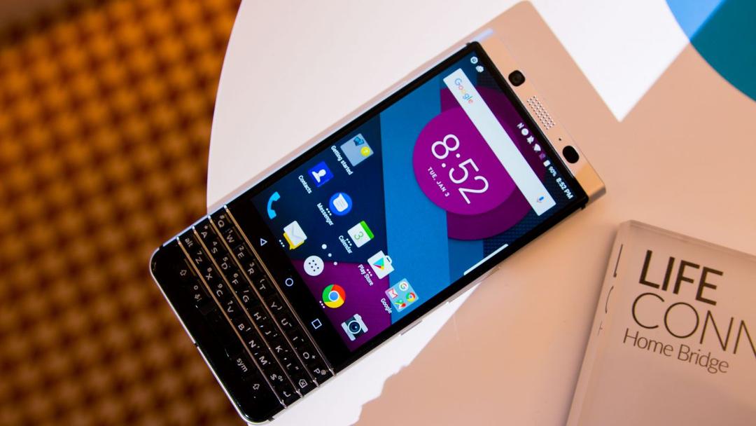 BlackBerry Mercury with Physical Keyboard showcased on CES 2017