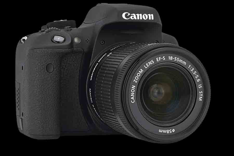 Canon EOS 750D