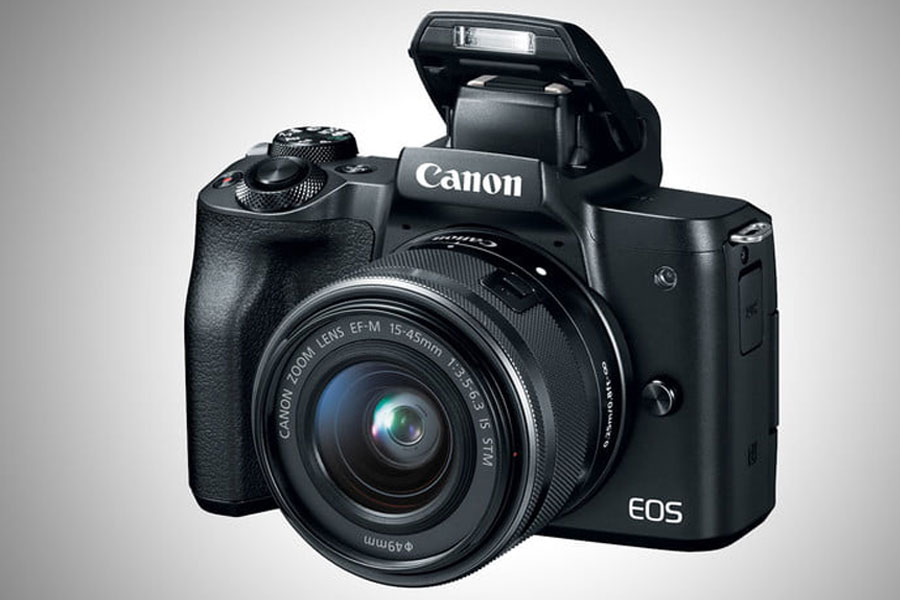 Canon EOS M50