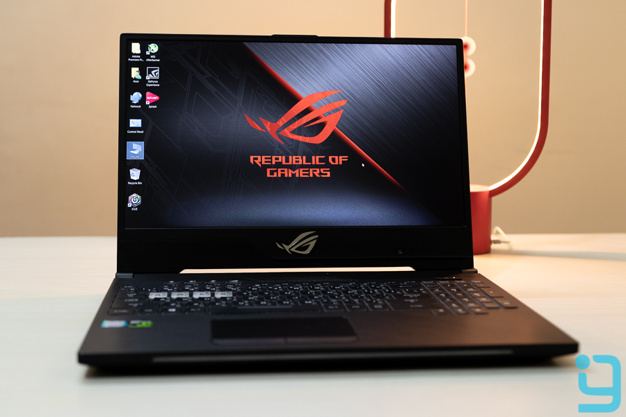 asus rog strix hero ii display