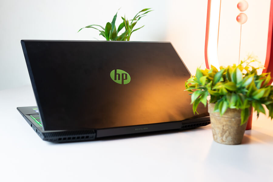 hp pavilion 15 power design