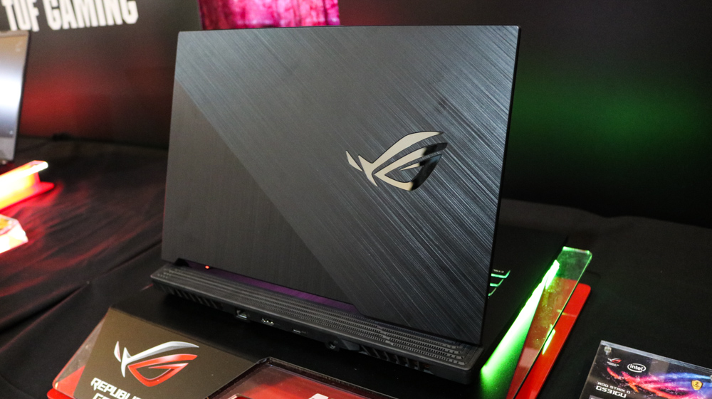 asus rog strix hero iii specs