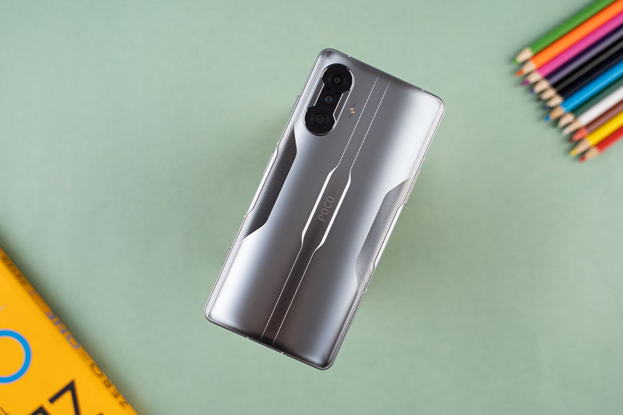 POCO F3 GT - Design 1