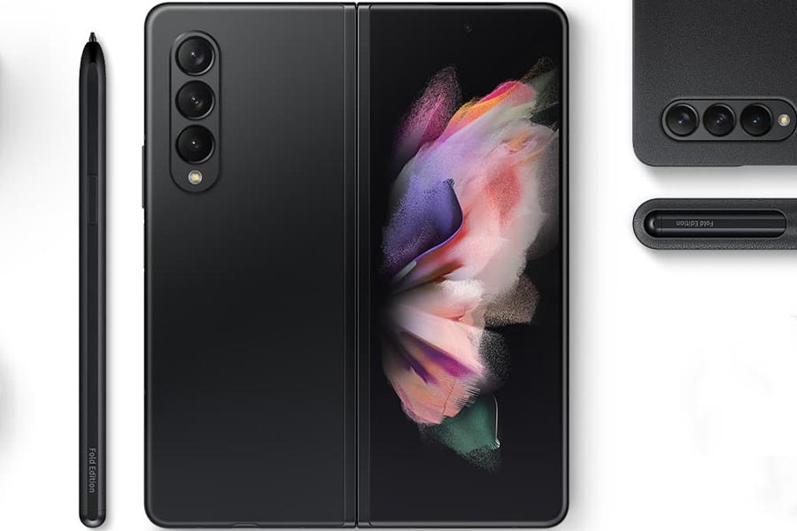 Samsung Galaxy Z Fold 3 Camera