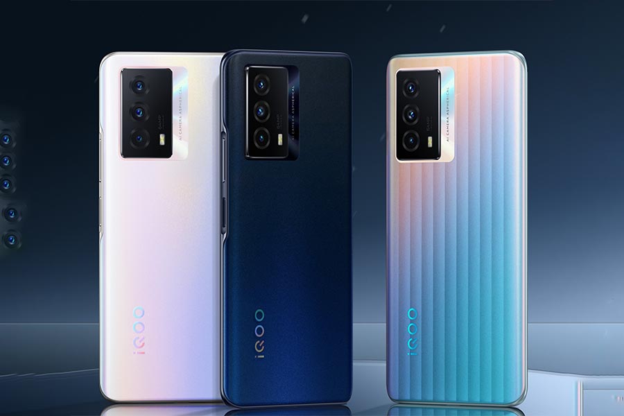 iQOO Z5 Camera and Design