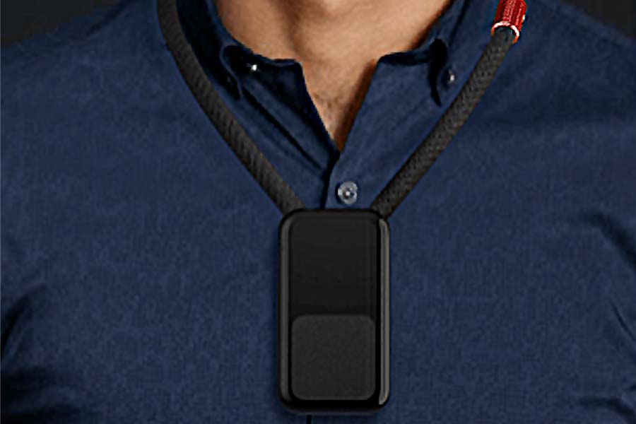 Motorola Verizon 5G Neckband Design