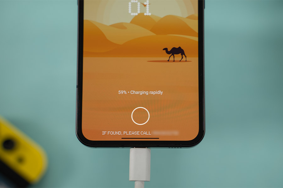 Nothing Phone 1 - Charging