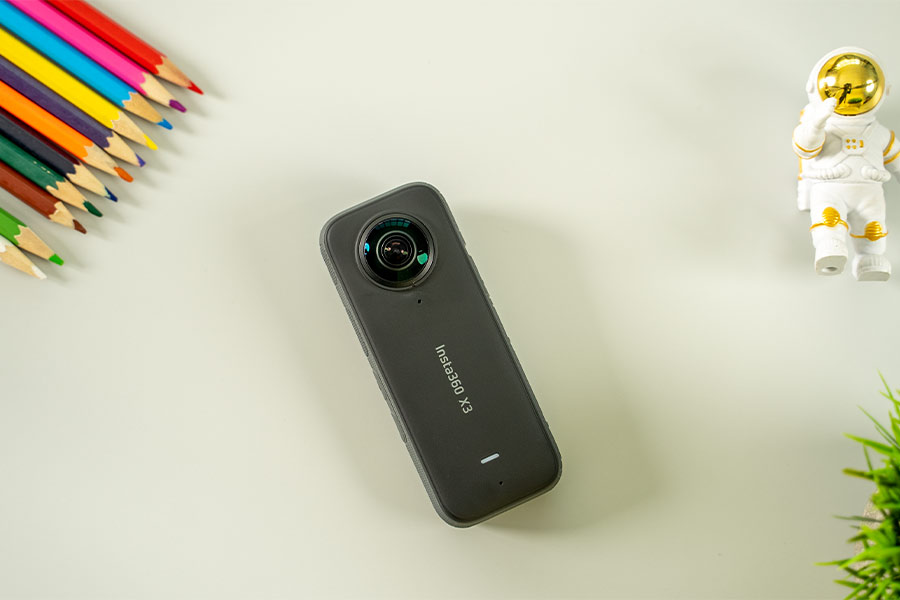 Insta360 X3 - Design 1