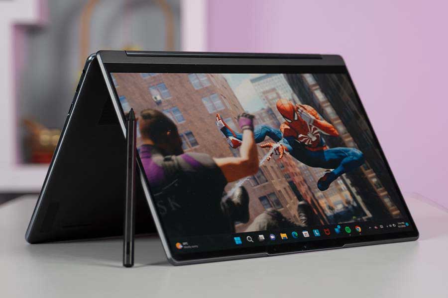 Lenovo Yoga 9i 2023 Tent Mode