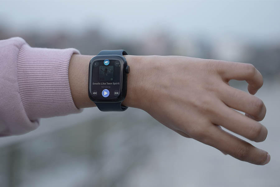 Apple Watch Series 9 Gesture